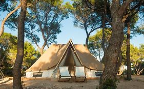 O-Tents By Obonjan Island Resort